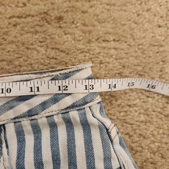 Billabong Striped Blue White Jean Shorts Size 25 Cut Off Womens #R418 - Picture 3 of 4